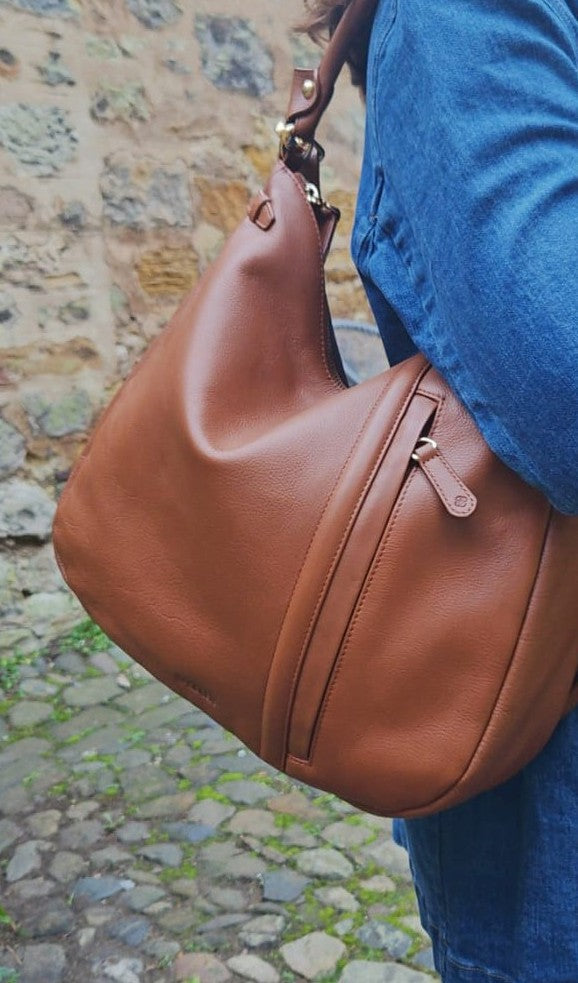 Julia Leather Hobo Bag - Bascora