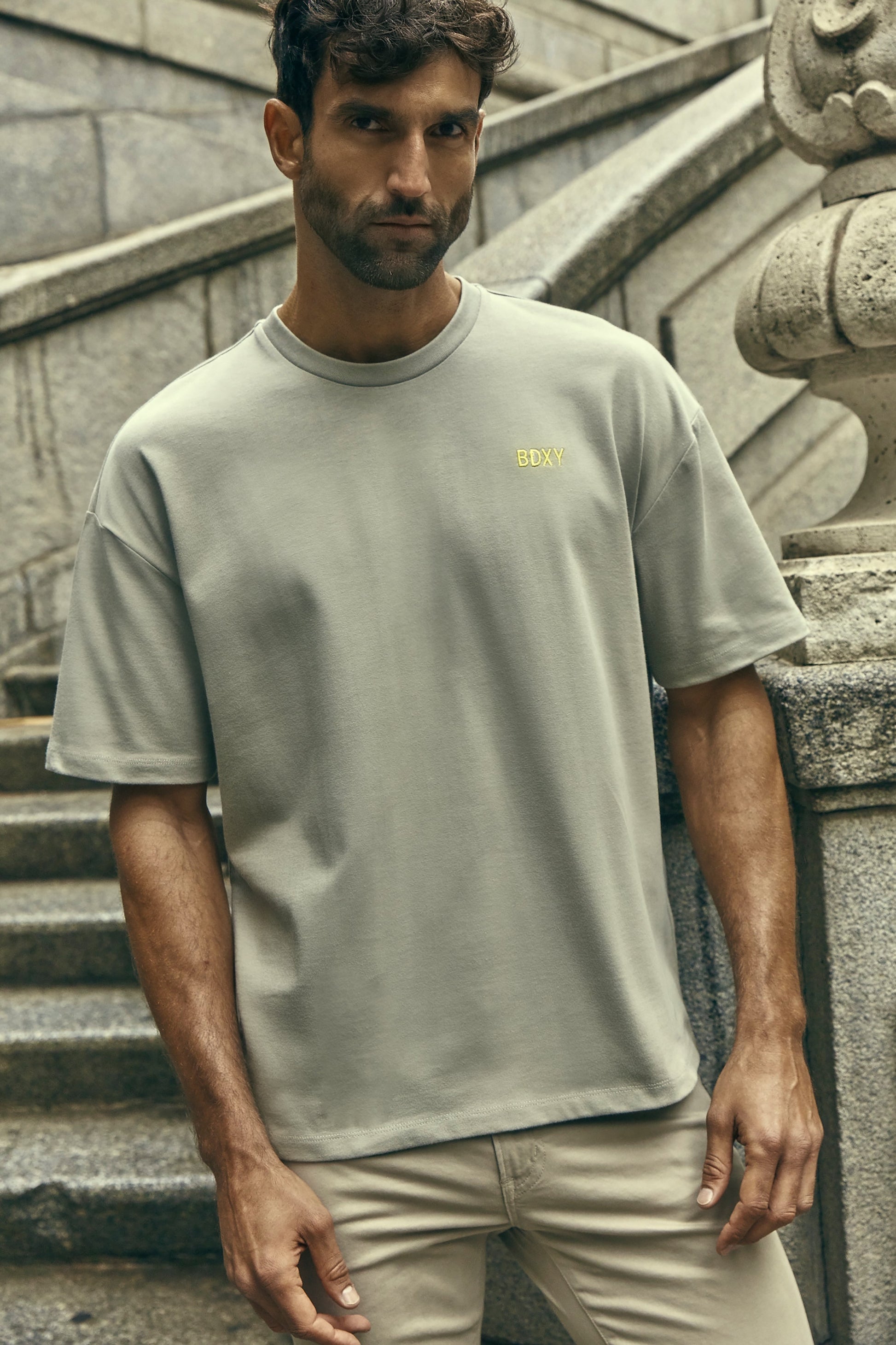 The Block T-shirt | Pebble - Bascora